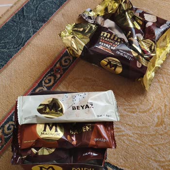 Magnum Mini Kutusunda Eksik Dondurma Ve Boş Poşet Sorunu Yaşadım