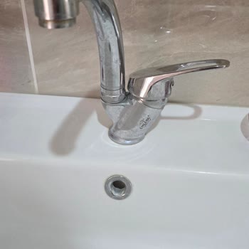 Karasu'da Sürekli Su Kesintisi Hayatımızı Olumsuz Etkiliyor