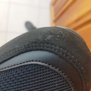 Ezilmiş Ayakkabı Ve İlgisiz İade Süreci Hayal Kırıklığı Yarattı