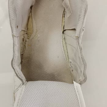 Adidas Superstar Shoes Fell Apart in 3 Months Despite 2-Year Warranty and ₺4,200 Price