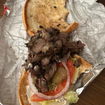 Siparişte Kararmış Et Ve İletişim Sorunuyla Mağduriyet Yaşadık