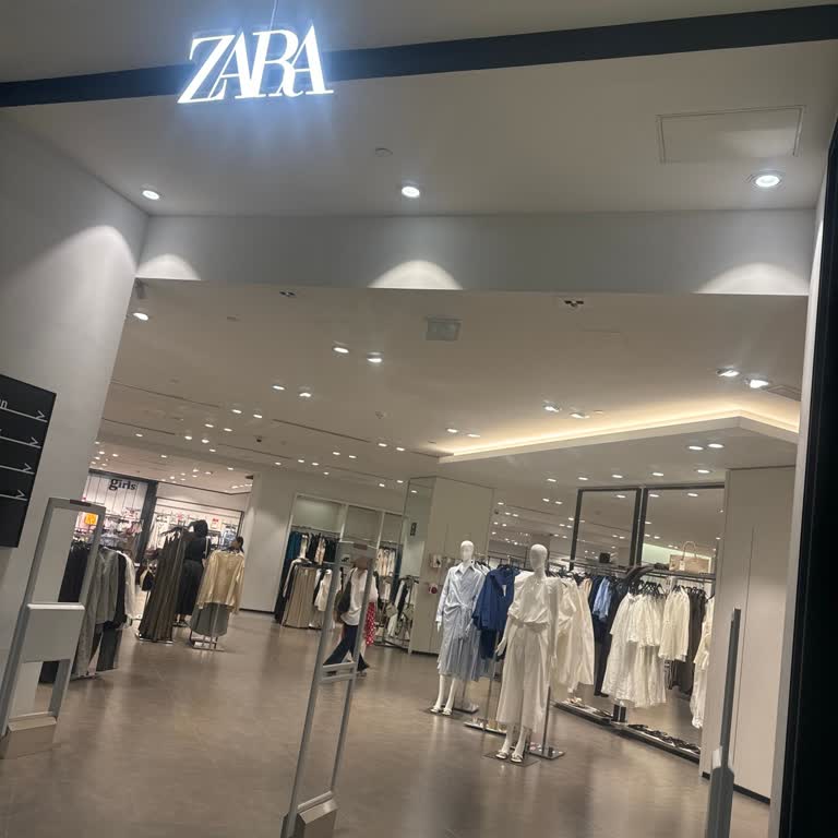 Bebekli Müşteriye Saygısız Uyarı Ve Öncelik Verilmemesi Mağdur Etti