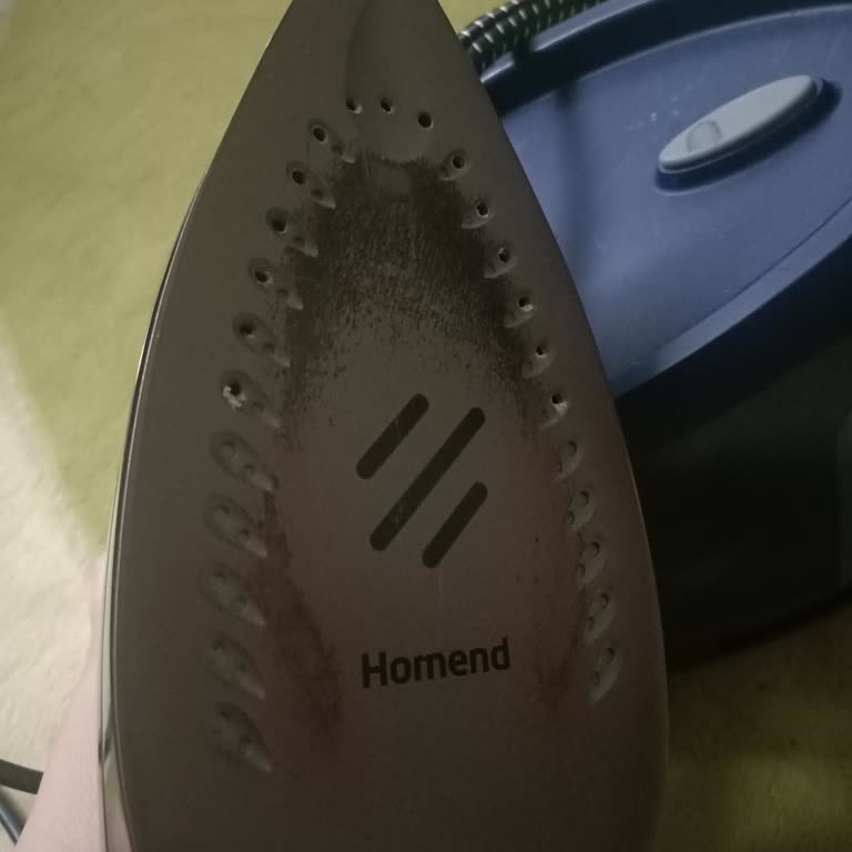 Homend Aldığım Ütü Kısa Sürede Bozuldu, Müşteri Hizmetlerinden Çözüm Alamıyorum!