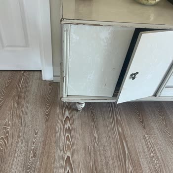 Airbnb Kiraladığımız Evin Kötü Durumu Ve İletişim Sorunları Tatilimizi Mahvetti