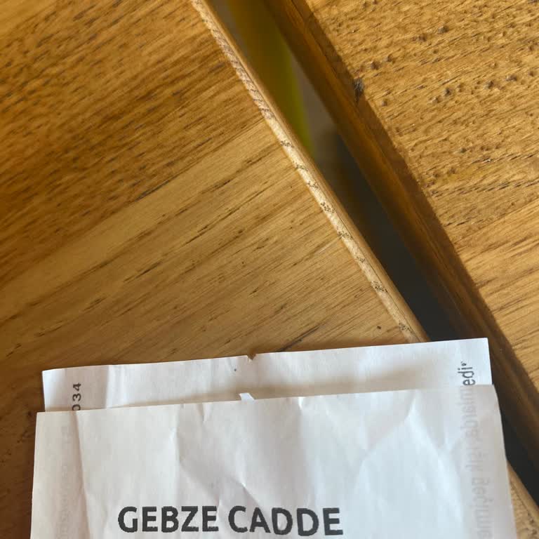 Gebze Çarşı Dürümle'de Yavaş Ve İlgisiz Hizmet Deneyimi