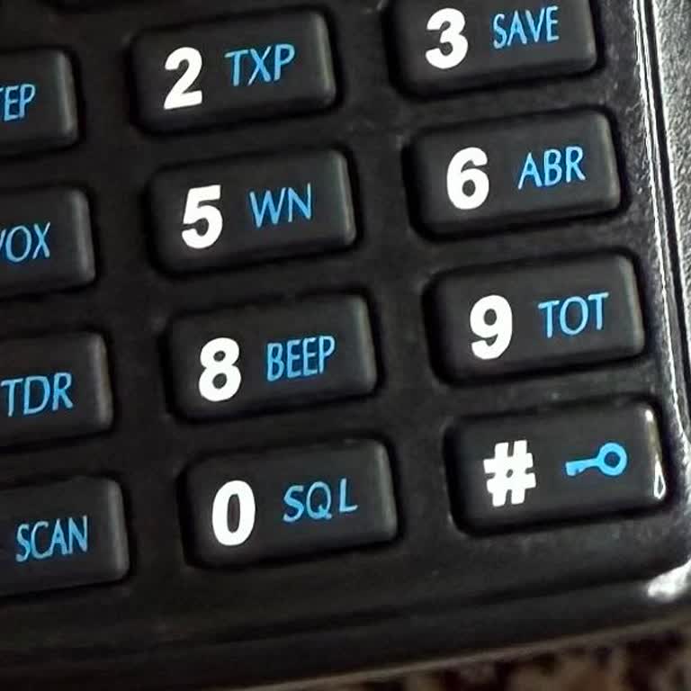 Team Store Yeni Alınan Cihazda Tuş Soyulması Ve Hoparlör Arızası Satıcı İlgisizliği