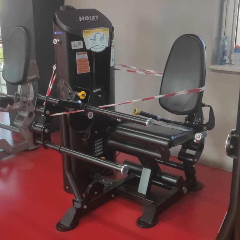 Halkalı Yüzme Havuzu Spor Salonunda Bozuk Alet Ve Azalan Kullanım Hakkı Sorunu