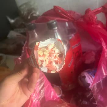 Erimiş Dondurma Ve Kurye İlgisizliğiyle Yaşanan Mağduriyet