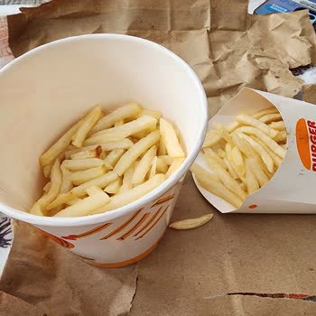 Büyük Boy Siparişte Küçük Boyut, Eksik Ve Bayat Ürünler