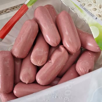 Aldığım Piliç Sosis Bozuk Ve Kötü Kokulu Çıktı