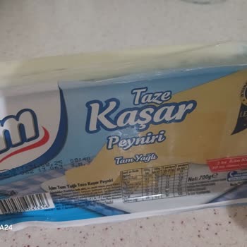 Aldığım İçim Kaşar Peynirinin Son Kullanma Tarihi Olmasına Rağmen Küflü Çıkması