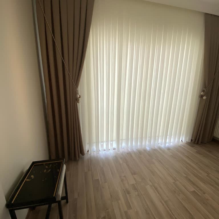 Teslimat Süresi Ve Müşteri Hizmetleri Konusunda Hayal Kırıklığı