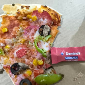 Domino's Pizza'da Yoğun Anason Kokusu Ve Şüpheli Malzeme