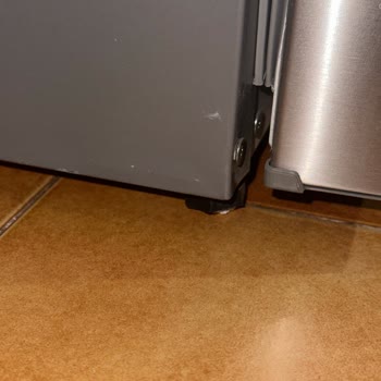 Yeni Alınan Buzdolabının Hasarlı Teslimatı Hayal Kırıklığı Yarattı