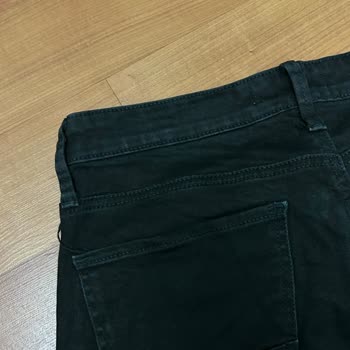 Aldığım Pantolonun Rengi Hızla Soldu, Değişim Reddedildi!