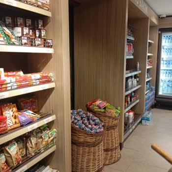 Shell Çamlıhemşin İstasyonunda Tuvalet Erişimi Çikolata Standı İle Engelleniyor