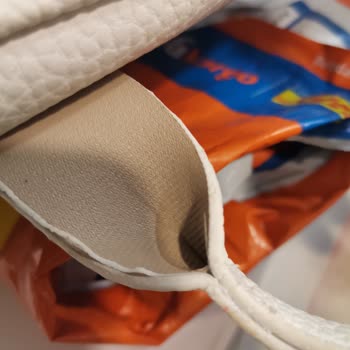 Boyner'den Aldığım Çanta Kullanılmadan Çöp Oldu, İade Ve Değişim Yapılmıyor!