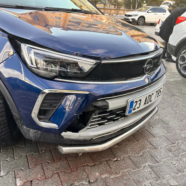 Küçük Kaza Sonrası 7 Aydır Parça Temini Bekliyorum