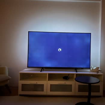 Yeni Alınan Televizyonda Kronik Işık Sızması Sorunu Yaşadım