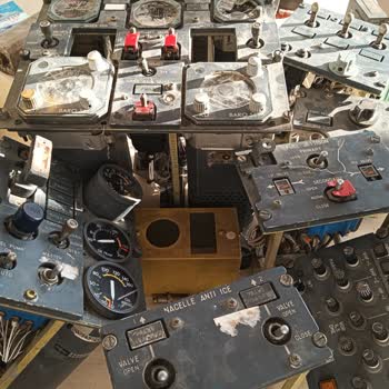 Mavi Atlas: Eğitimden Çok Ticarethane