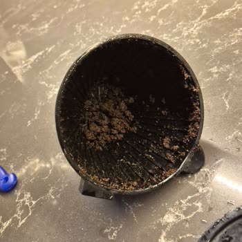 Garanti Sonrası Kırık Ve Kirli Kahve Makinesi Mağduriyeti