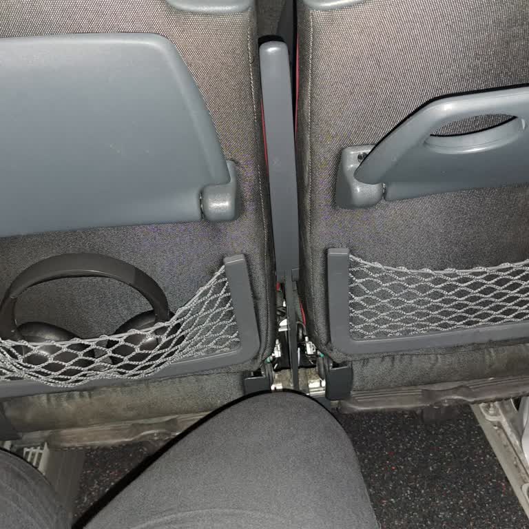 Efe Tur Otobüsünde Priz Ve Mini Televizyon Eksikliğiyle Yaşanan Mağduriyet!