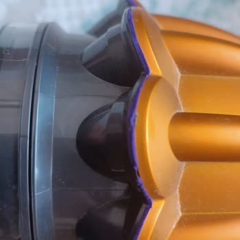 Dyson V12'de Kronik Silikon Aşınması Ve Yetersiz Garanti Desteği