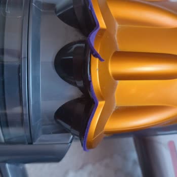 Dyson V12'de Kronik Silikon Aşınması Ve Yetersiz Garanti Desteği