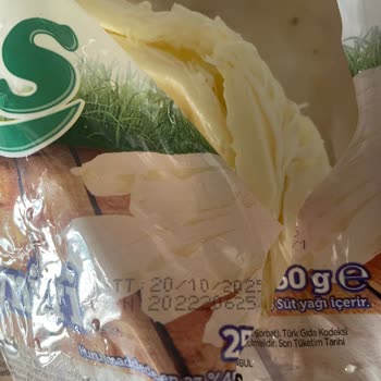 Şok Marketten Alınan Peynirde Ölü Sinek Şoku: Hijyen Ve Kalite Sorunu