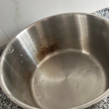 Schafer Çelik Tencere Setinde Paslanma Ve Yanık Sorunu