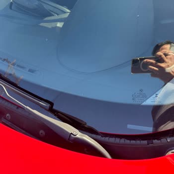 BMW F20 Modelde Silecek Altı Izgara Ve Fitil Deformasyonu Nedeniyle Su Sızıntısı Sorunu