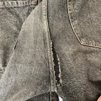 Bershka'dan Aldığım Pantolon İkinci Giyişte Yırtıldı!