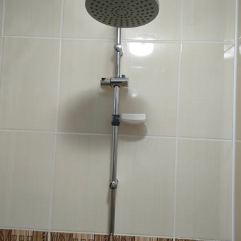 Bauhaus'tan Aldığım Duş Seti Kısa Sürede Paslandı Ve Kırıldı, Destek Alamıyorum