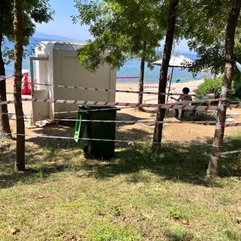 İhlas Armutlu Tatil Köyü Kadınlar Plajı Yanındaki Yeşil Alanın Kapatılması Mağduriyet Yaratıyor!