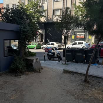 Bir Şubenin Otopark Kullanımı ve Çalışanlara Yönelik Davranışlar Hakkında Şikayet