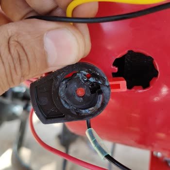 Aldığım Çapa Makinesi Arızalı Çıktı, İade Ve Destek Alamadım