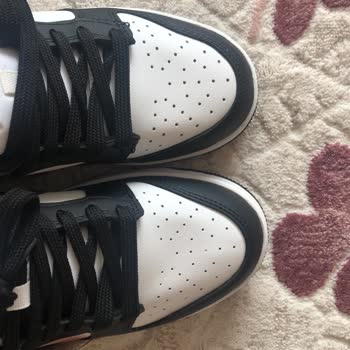 Sipariş Edilen Ayakkabının Kusurlu Gelmesi Ve Satıcıdan Yanıt Alınamaması