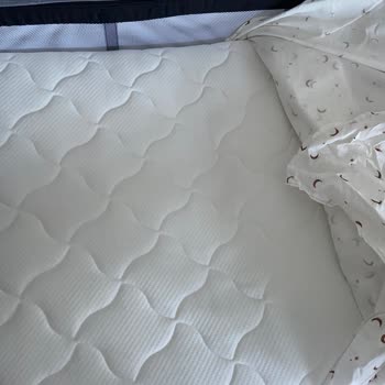 Yataş Bebek Yatağı İlk Kullanımda Göçtü Servis Çözüm Sunmadı