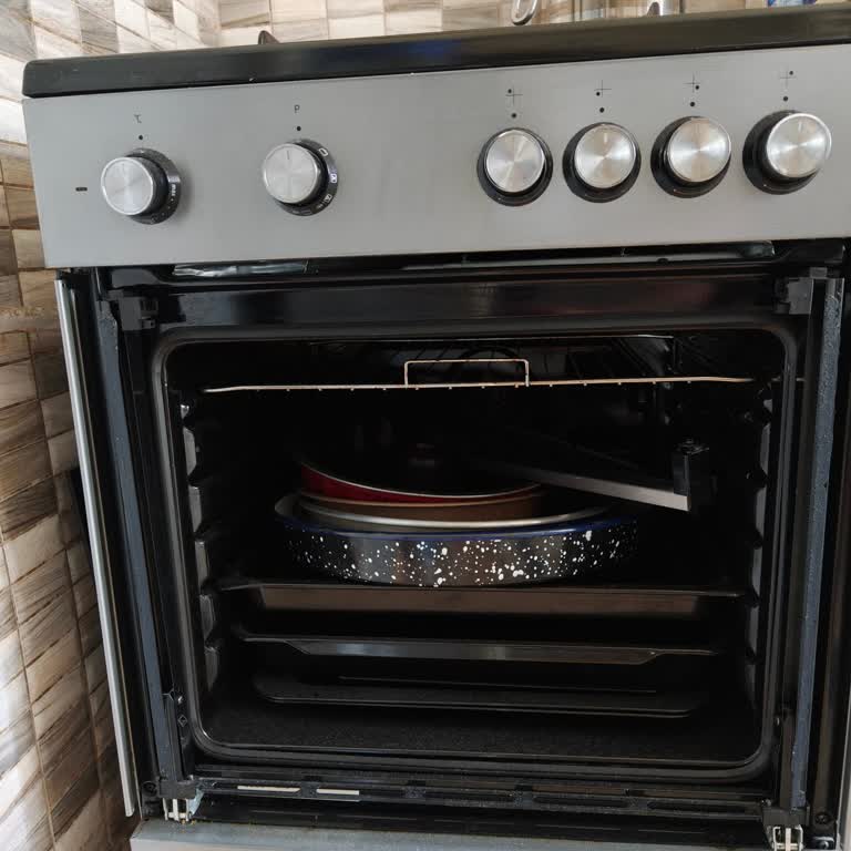 Fırın Camı Fiyatı İçin Bilgi Alamadım, Üstüne Azar İşittim