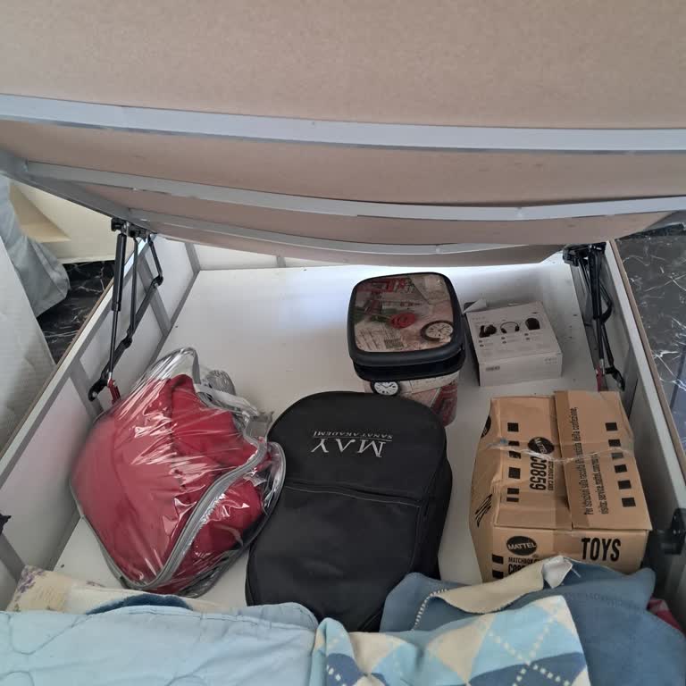 Kısa Sürede Defalarca Arızalanan Baza Ve Olumsuz Müşteri Hizmeti Deneyimi