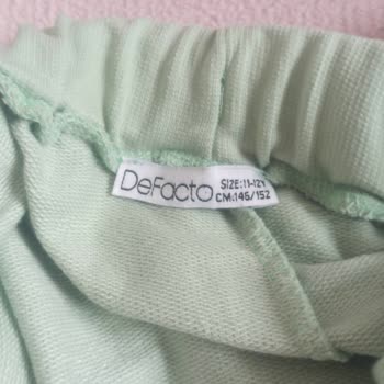 DeFacto Şortta İlk Kullanımda Kumaş Sorunu Ve Müşteri Hizmetlerinden Olumsuz Geri Dönüş