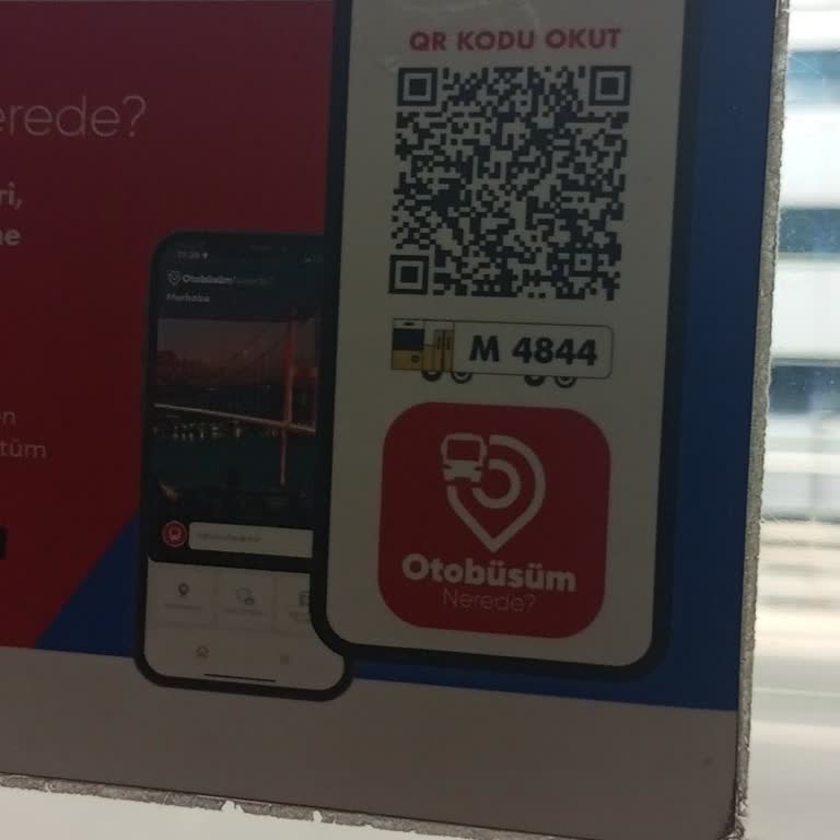 Metrobüste Çalışmayan Klima Yolcuları Zorluyor