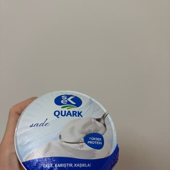Sek Quark Yoğurt Son Kullanma Tarihi Geçmeden Şişti Ve Bozuldu