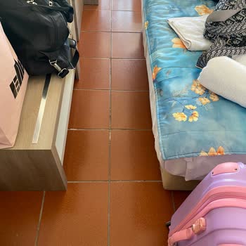 Otel Odası Ve Personel Hizmetinden Memnun Kalmadım