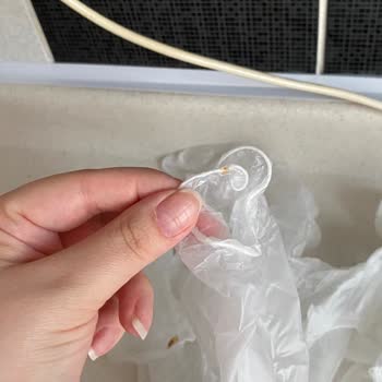 Kusurlu Eldiven Ürünü Ve Markadan Yanıtsız Kalma