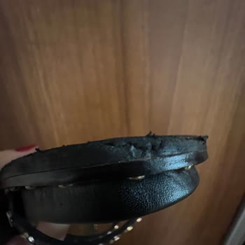 Yeni Alınan Sandaletin Tabanı Soyuldu, Değişim Reddedildi