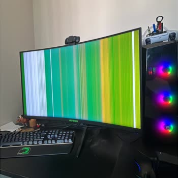 Monster Monitörün Panel Arızası Ve Yüksek Değişim Ücreti