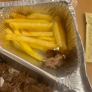 Eksik Ve Kalitesiz Döner Siparişiyle Mağduriyet Yaşadık