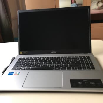 Acer Dizüstü Bilgisayarım Kısa Sürede Bozuldu, Hayal Kırıklığı Yaşadım