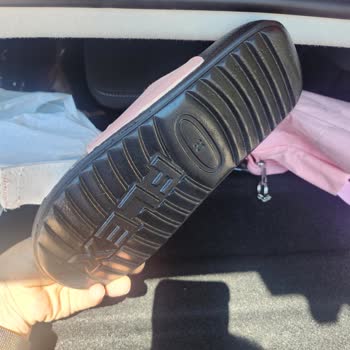 Yırtılan Terliğe Fişsiz Değişim Yapılmadı, Müşteriyle İlgilenilmedi